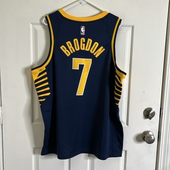 NWT Nike Indiana Pacers #7 Malcolm Brogdon Jersey Blue size XL - Picture 5 of 9